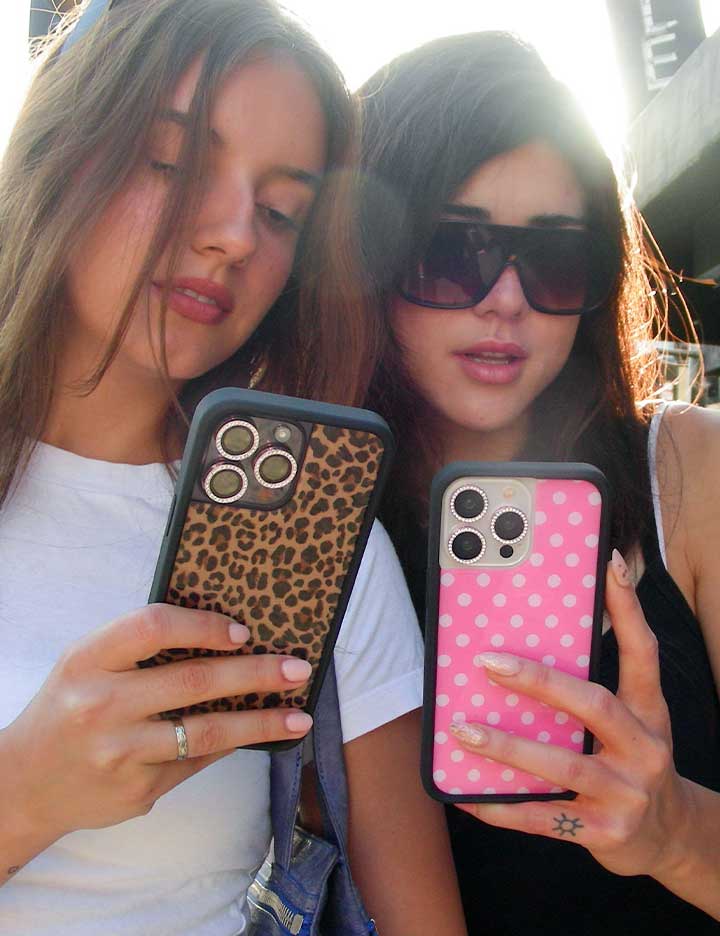 Wildflower Cases Polka Dot - Pink and White iPhone 18 Pro Max Case