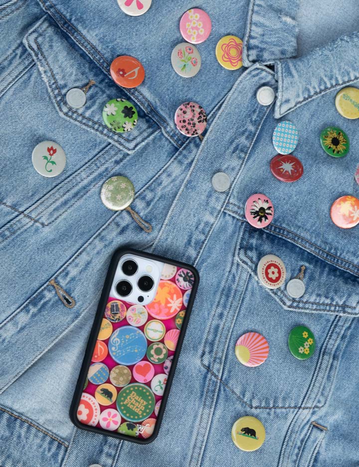 Wildflower Cases Daisy Chain Fields iPhone 18 Pro Max Case