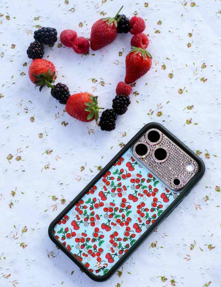 Wildflower Cases Baby Berries iPhone 18 Pro Max Case