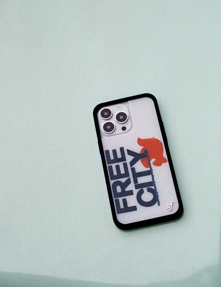 Wildflower Cases THE MADHAPPY & FREECITY TOGETHERFOREVER - WHITE & NAVY iPhone 17e Case
