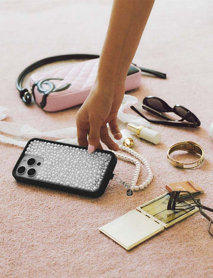 Wildflower Cases Pearl - White iPhone 18 Pro Max Case
