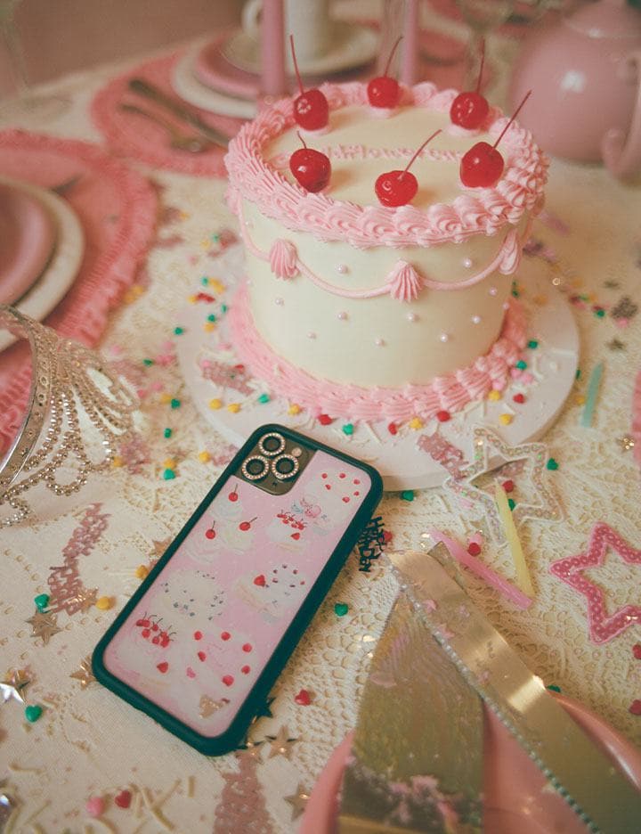 Wildflower Cases Sweet Cakes iPhone 16 Pro Max Case